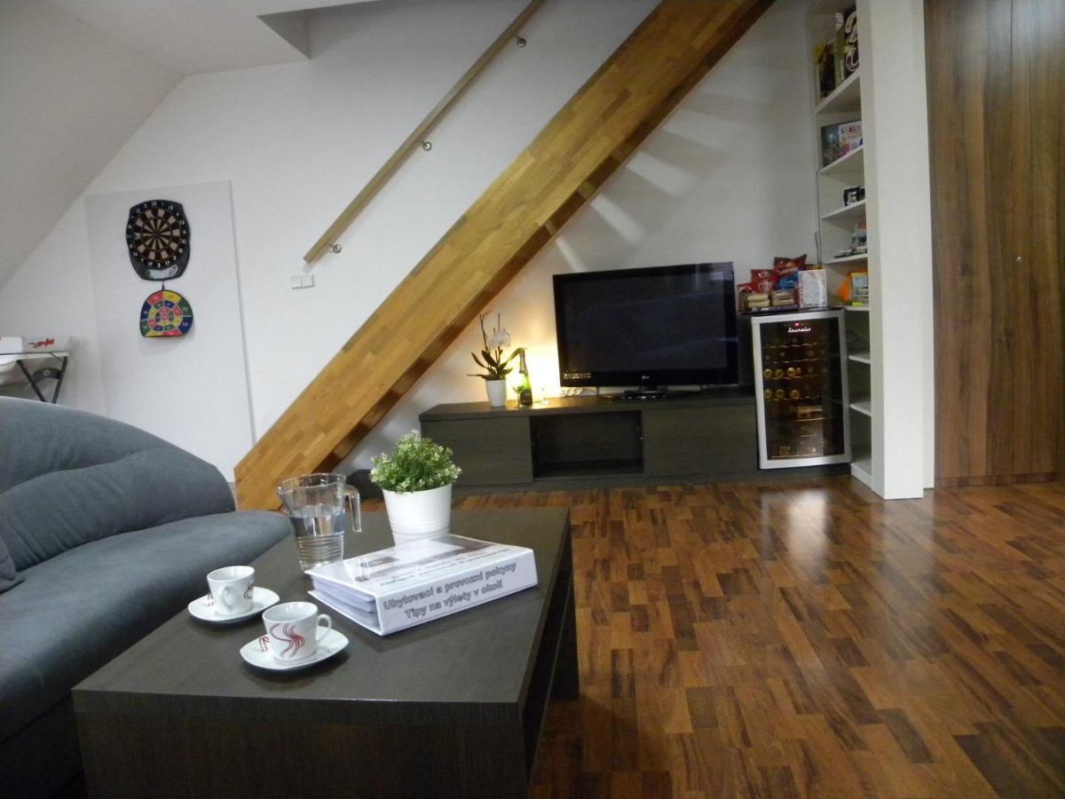 Apartment Wellness Vlckova Екстериор снимка
